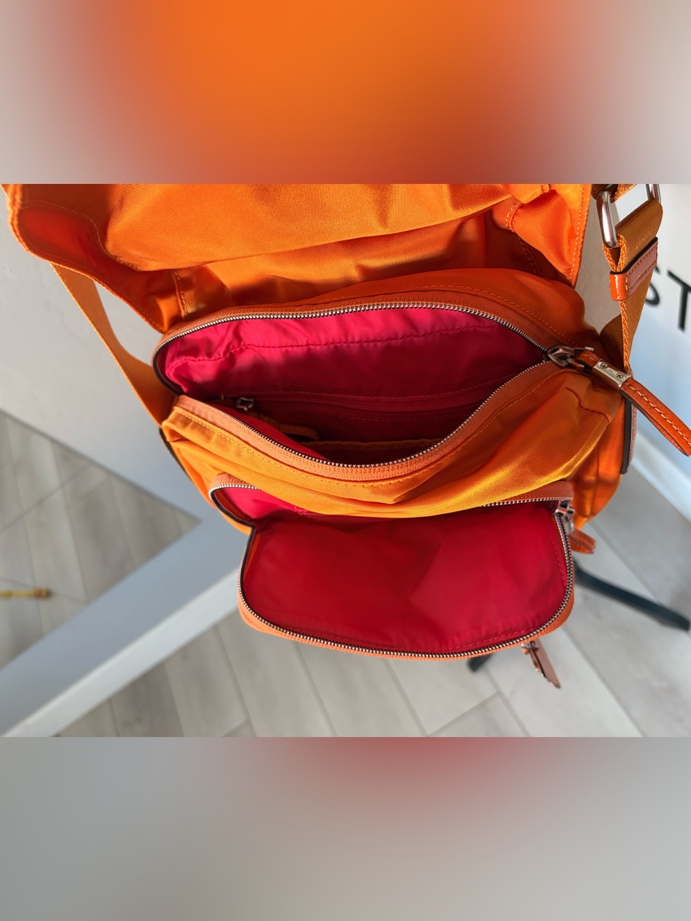 EUC Tumi Voyageur Lugano Messenger Bag Tangerine - Picture 6 of 14